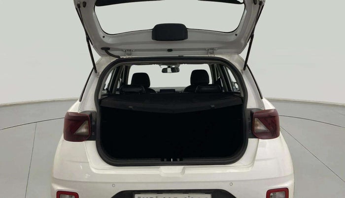 2022 Hyundai VENUE S Plus 1.2 Petrol MT, Petrol, Manual, 39,767 km, Boot Inside