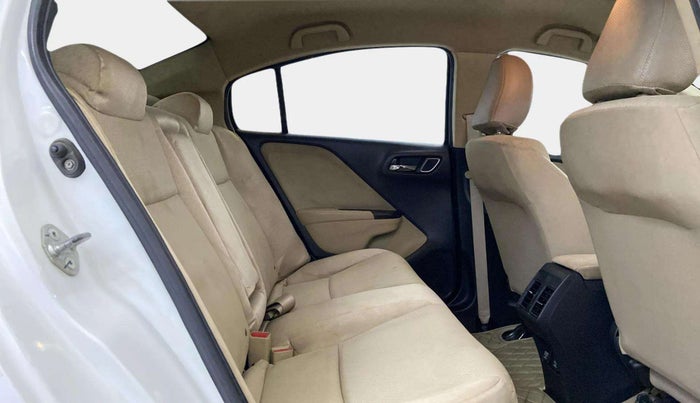 2018 Honda City 1.5L I-VTE V CVT, Petrol, Automatic, 55,706 km, Right Side Rear Door Cabin