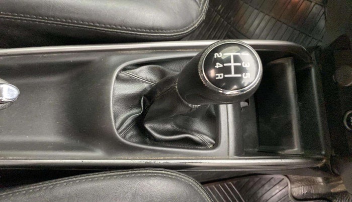 2021 Maruti Baleno ALPHA PETROL 1.2, Petrol, Manual, 87,207 km, Gear Lever