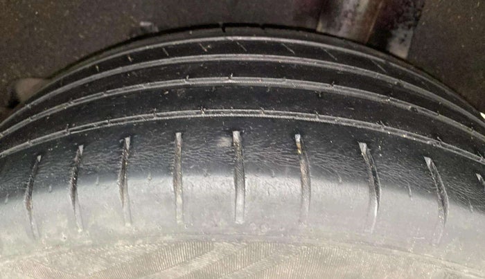 2021 Maruti Baleno ALPHA PETROL 1.2, Petrol, Manual, 87,207 km, Left Rear Tyre Tread