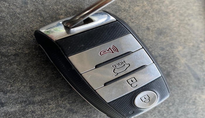 2019 KIA SELTOS HTX PLUS AT1.5 DIESEL, Diesel, Automatic, 73,462 km, Key Close Up