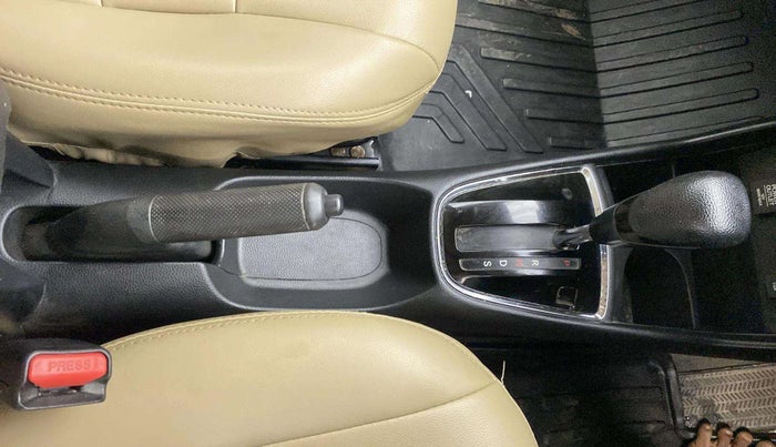 2018 Honda Amaze 1.2L I-VTEC V CVT, Petrol, Automatic, 68,610 km, Gear Lever