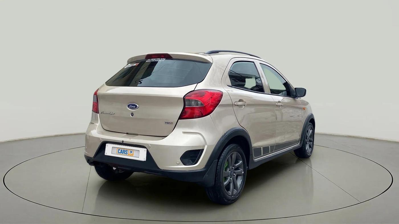 2018 Ford FREESTYLE AMBIENTE 1.5 DIESEL, Diesel, Manual, 35,644 km, Right Back Diagonal