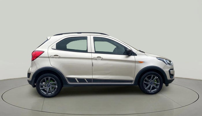 2018 Ford FREESTYLE AMBIENTE 1.5 DIESEL, Diesel, Manual, 35,644 km, Right Side View