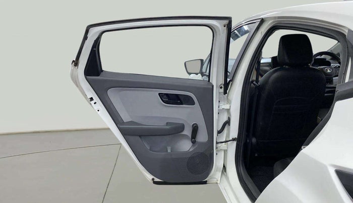 2021 Tata ALTROZ XE PETROL, Petrol, Manual, 30,849 km, LHS Rear Door