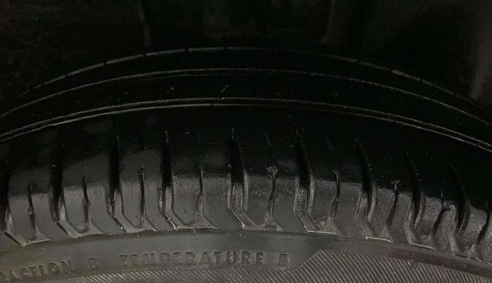 2021 Tata ALTROZ XE PETROL, Petrol, Manual, 30,849 km, Left Rear Tyre Tread