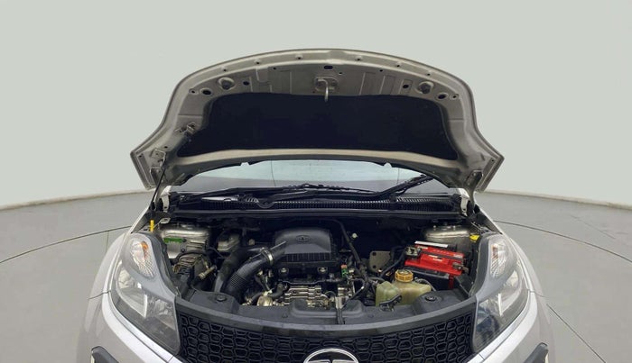 2019 Tata NEXON XM PETROL, Petrol, Manual, 77,520 km, Open Bonet