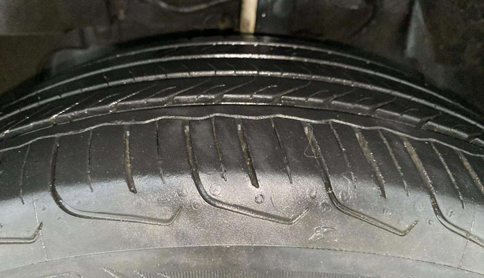 2019 Tata NEXON XM PETROL, Petrol, Manual, 77,520 km, Left Front Tyre Tread