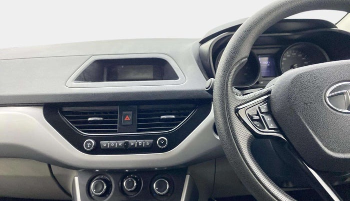 2019 Tata NEXON XM PETROL, Petrol, Manual, 77,520 km, Air Conditioner