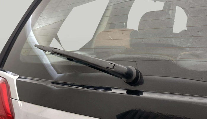 2019 Tata Hexa XTA 4X2 7 STR, Diesel, Automatic, 68,821 km, Rear Wiper