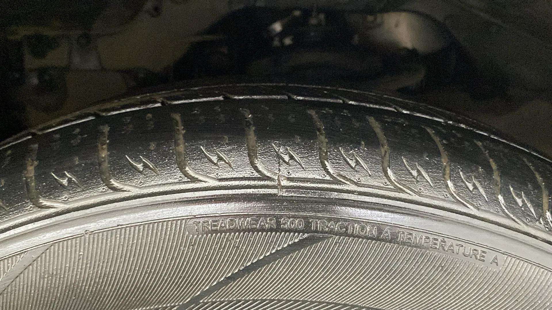 RHS-Front-Tyre-Tread-18