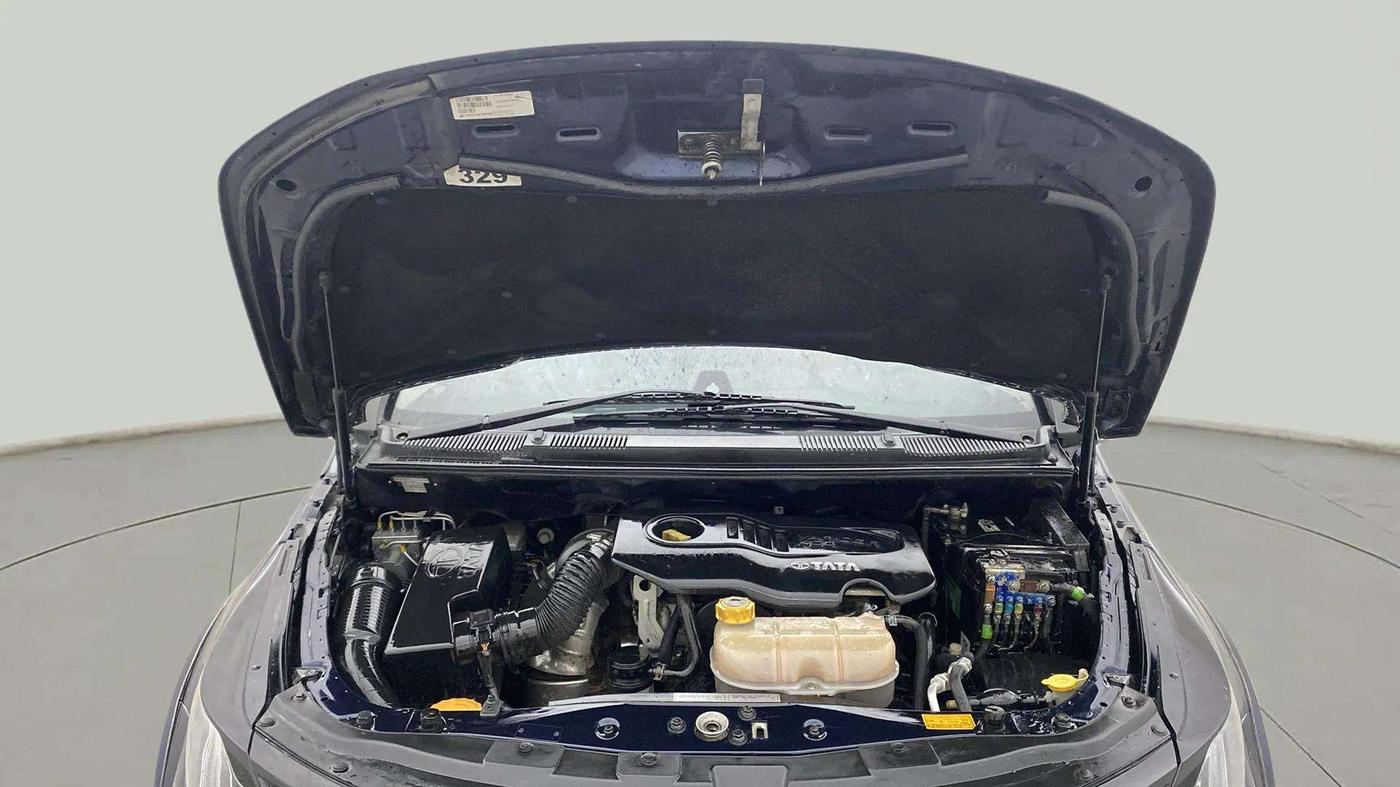 2019 Tata Hexa XTA 4X2 7 STR, Diesel, Automatic, 68,821 km, Open Bonet