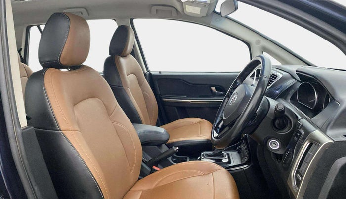 2019 Tata Hexa XTA 4X2 7 STR, Diesel, Automatic, 68,821 km, Right Side Front Door Cabin