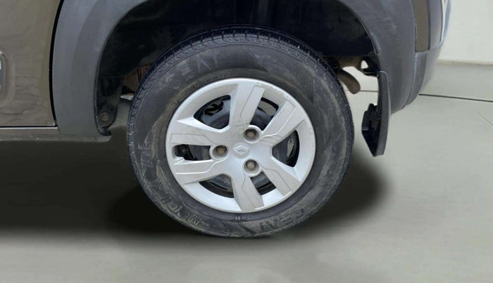 2016 Renault Kwid RXT 1.0, Petrol, Manual, 32,742 km, Left Rear Wheel