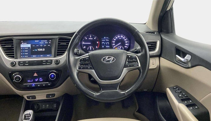2019 Hyundai Verna 1.6 SX (O) CRDI MT, Diesel, Manual, 87,625 km, Steering Wheel Close Up
