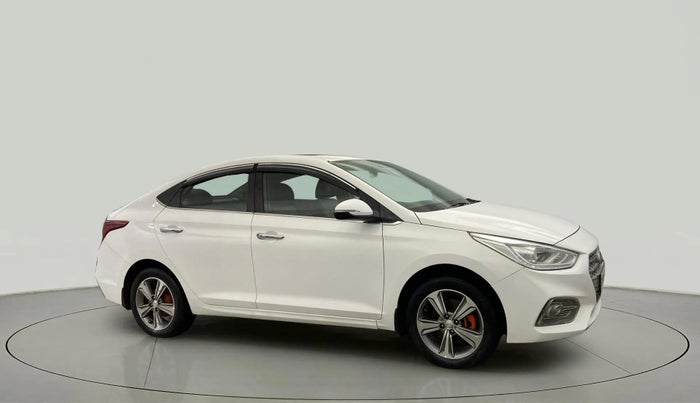 2019 Hyundai Verna 1.6 SX (O) CRDI MT, Diesel, Manual, 87,625 km, Right Front Diagonal