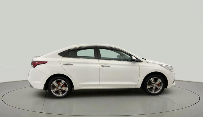 2019 Hyundai Verna 1.6 SX (O) CRDI MT, Diesel, Manual, 87,625 km, Right Side View