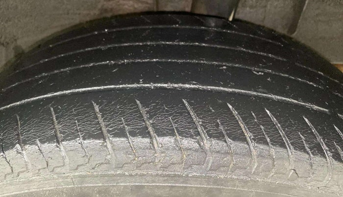 2023 Renault Kiger RXZ MT, Petrol, Manual, 62,769 km, Left Rear Tyre Tread