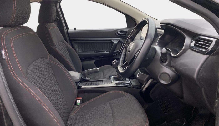 2023 Renault Kiger RXZ MT, Petrol, Manual, 62,769 km, Right Side Front Door Cabin