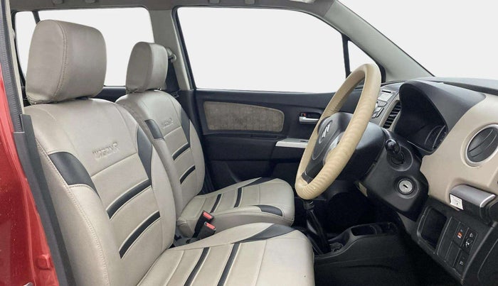 2013 Maruti Wagon R 1.0 VXI, Petrol, Manual, 73,689 km, Right Side Front Door Cabin