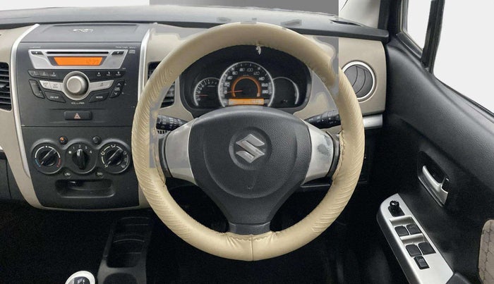 2013 Maruti Wagon R 1.0 VXI, Petrol, Manual, 73,689 km, Steering Wheel Close Up