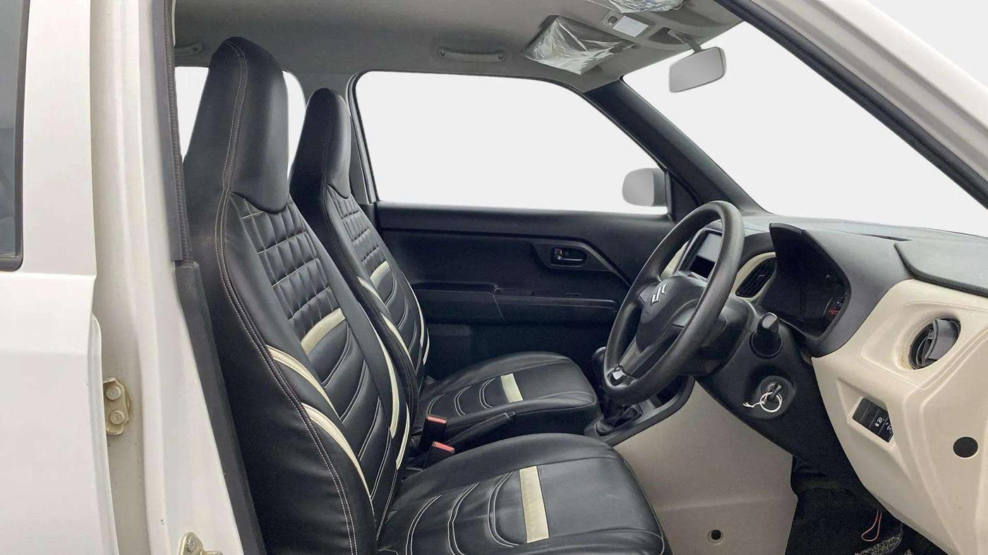 2023 Maruti New Wagon-R LXI 1.0, Petrol, Manual, 37,611 km, Right Side Front Door Cabin