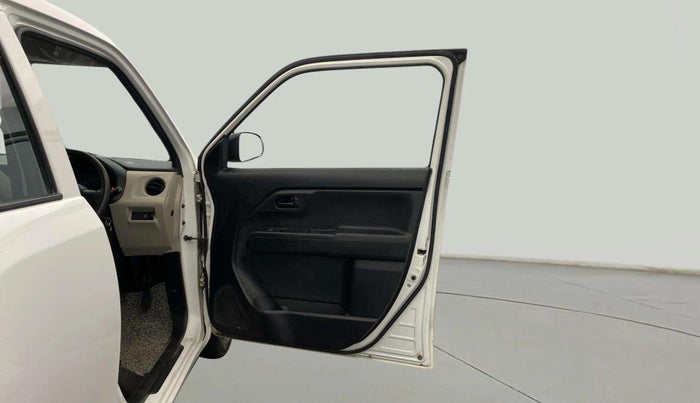 2023 Maruti New Wagon-R LXI 1.0, Petrol, Manual, 37,555 km, RHS Front Door