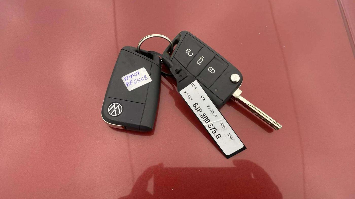2022 Volkswagen TAIGUN GT PLUS 1.5 TSI DSG, Petrol, Automatic, 20,281 km, Key Close Up