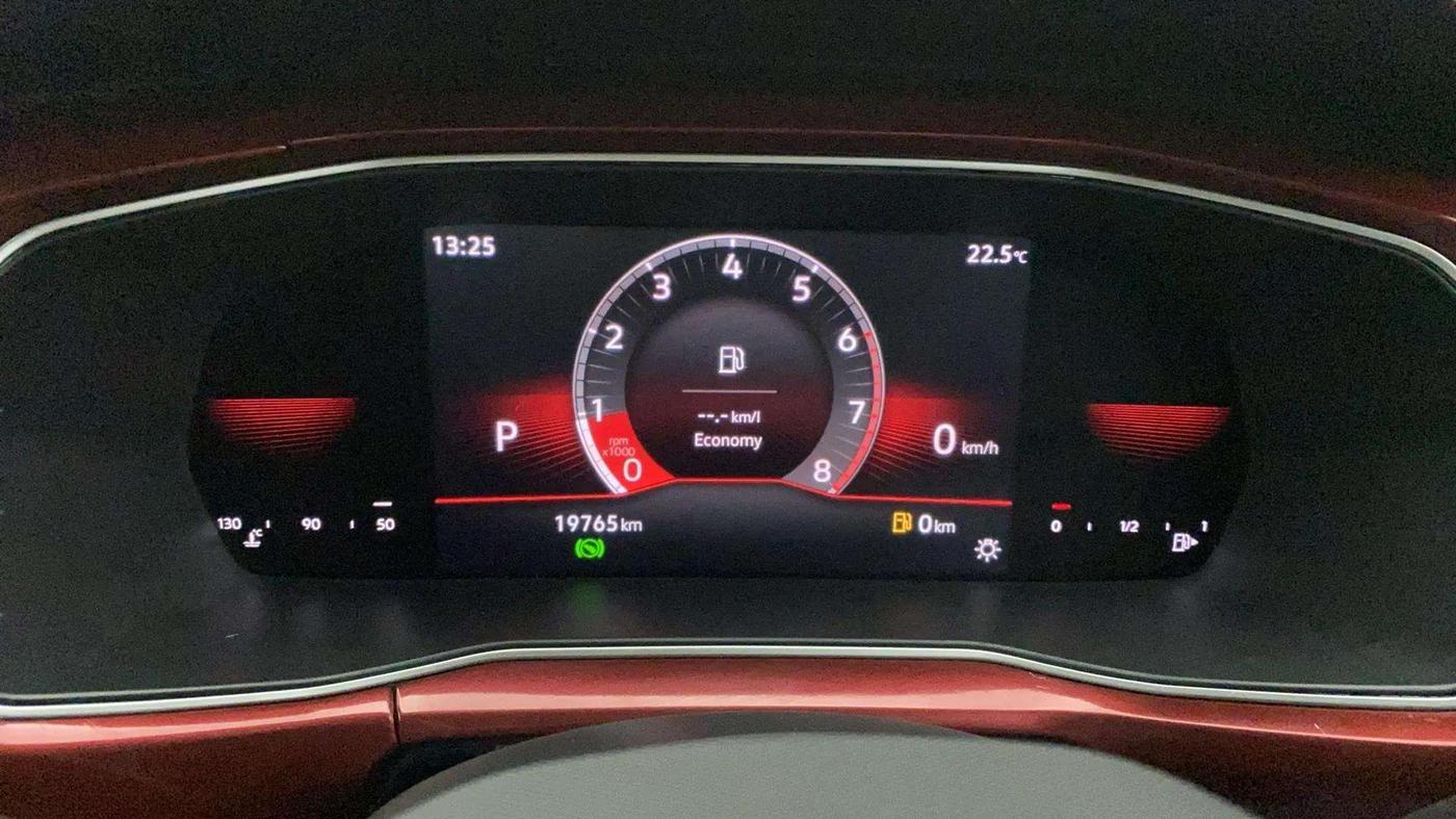 2022 Volkswagen TAIGUN GT PLUS 1.5 TSI DSG, Petrol, Automatic, 20,281 km, Odometer Image