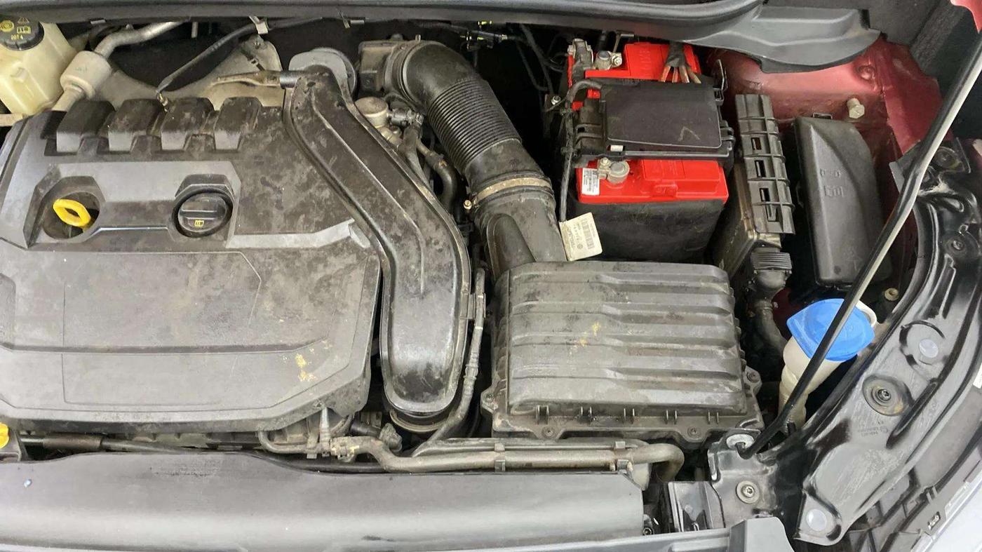2022 Volkswagen TAIGUN GT PLUS 1.5 TSI DSG, Petrol, Automatic, 20,281 km, Engine View - Left