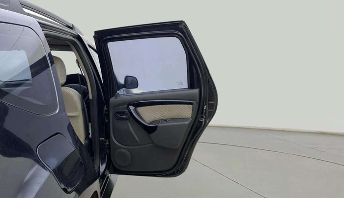2015 Renault Duster 110 PS RXL DIESEL, Diesel, Manual, 1,04,664 km, RHS Rear Door