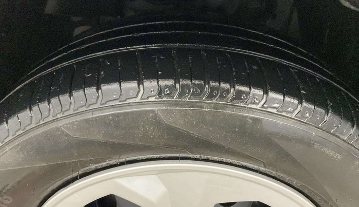 2019 Tata NEXON XMA PETROL, CNG, Automatic, 63,011 km, Left Front Tyre Tread