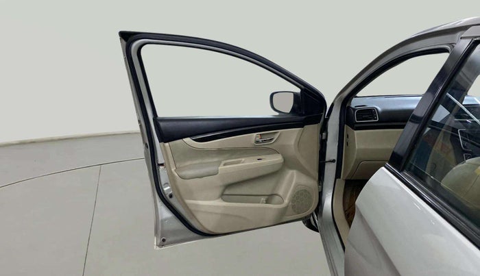 2015 Maruti Ciaz ZXI, Petrol, Manual, 53,548 km, LHS Front Door
