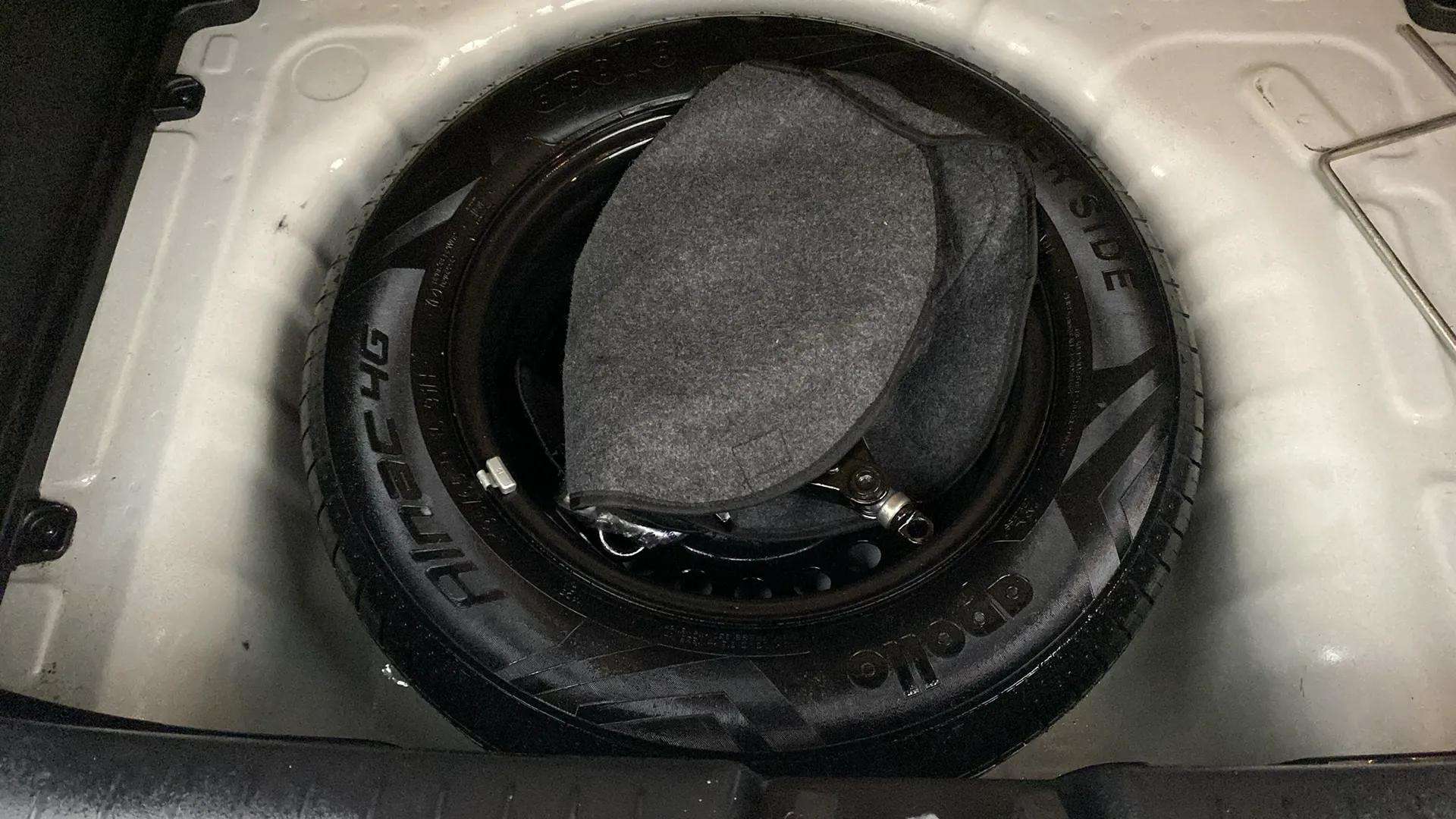 Spare-Tyre-22