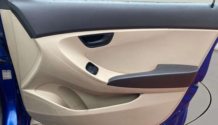 2015 Hyundai Eon ERA +, Petrol, Manual, 26,320 km, Driver Side Door Panels Control