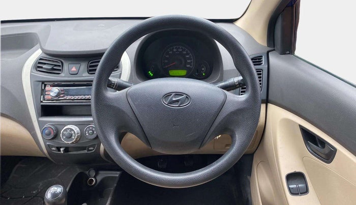 2015 Hyundai Eon ERA +, Petrol, Manual, 26,320 km, Steering Wheel Close Up