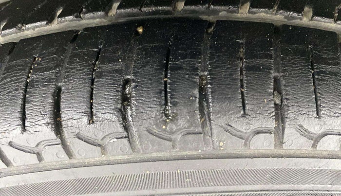 2020 Hyundai NEW SANTRO SPORTZ MT, Petrol, Manual, 30,864 km, Left Rear Tyre Tread