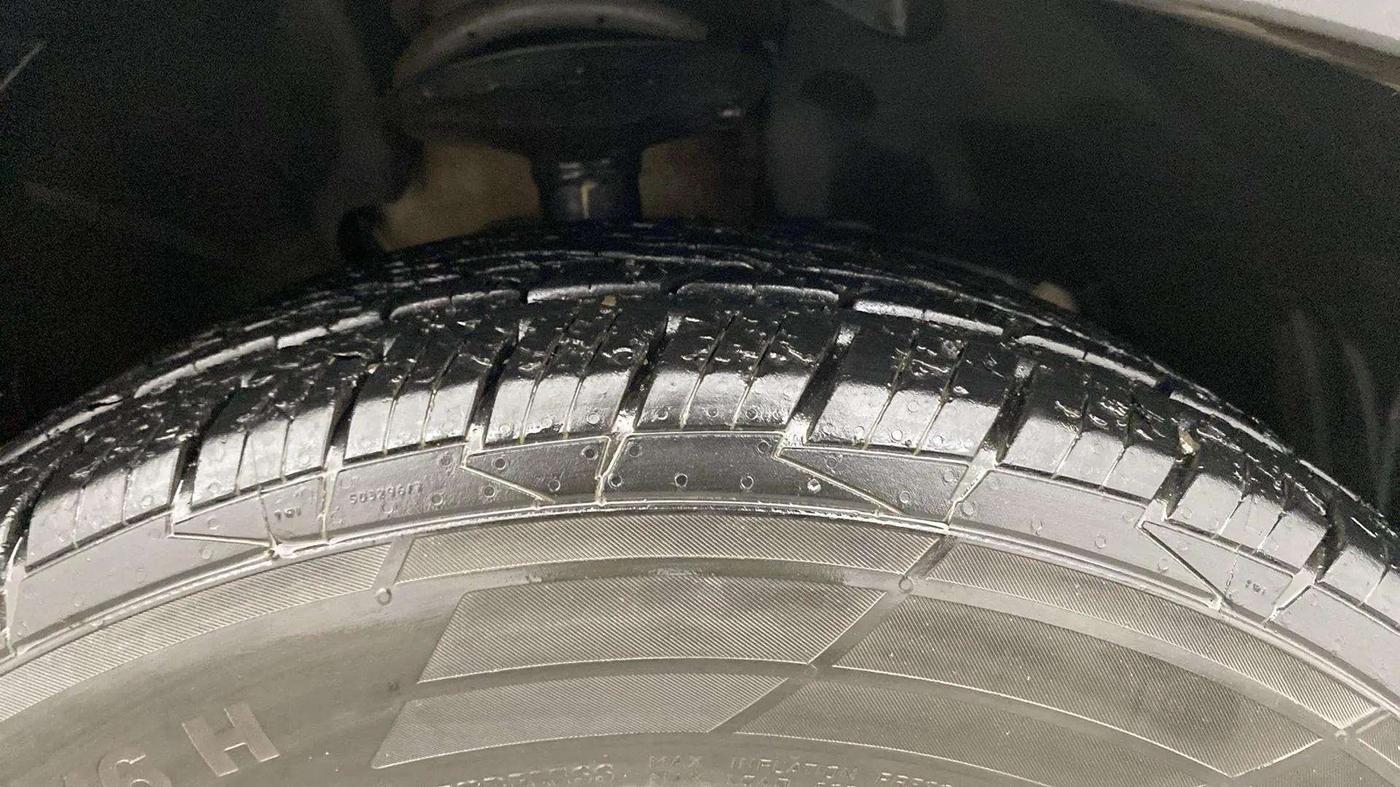 2019 Nissan Kicks XL DIESEL, Diesel, Manual, 63,341 km, Right Front Tyre Tread
