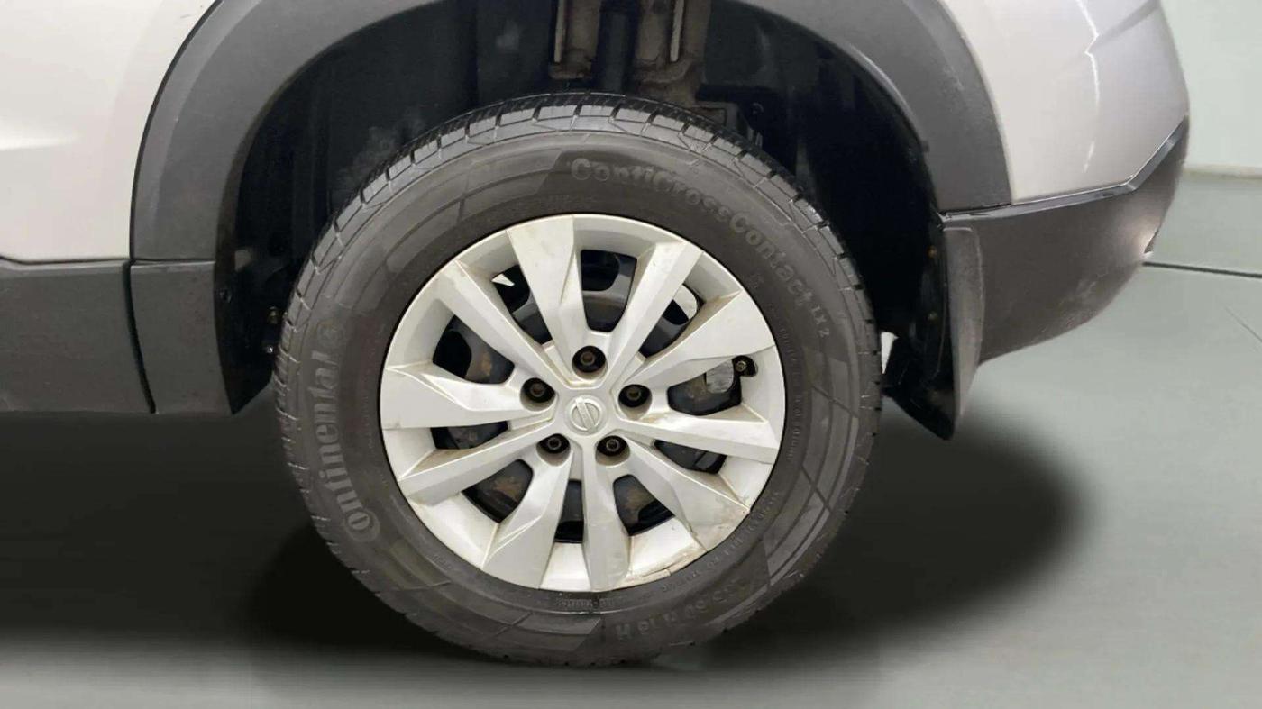 2019 Nissan Kicks XL DIESEL, Diesel, Manual, 63,341 km, Left Rear Wheel