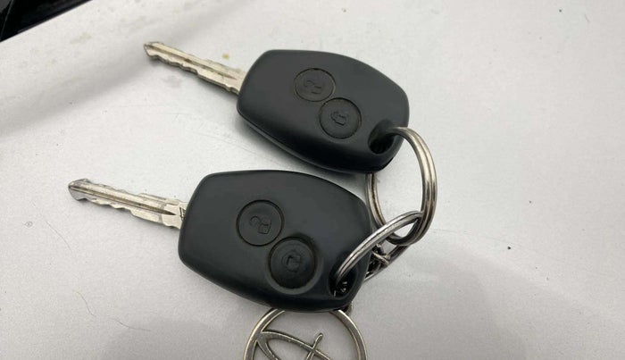 2019 Nissan Kicks XL DIESEL, Diesel, Manual, 63,022 km, Key Close Up