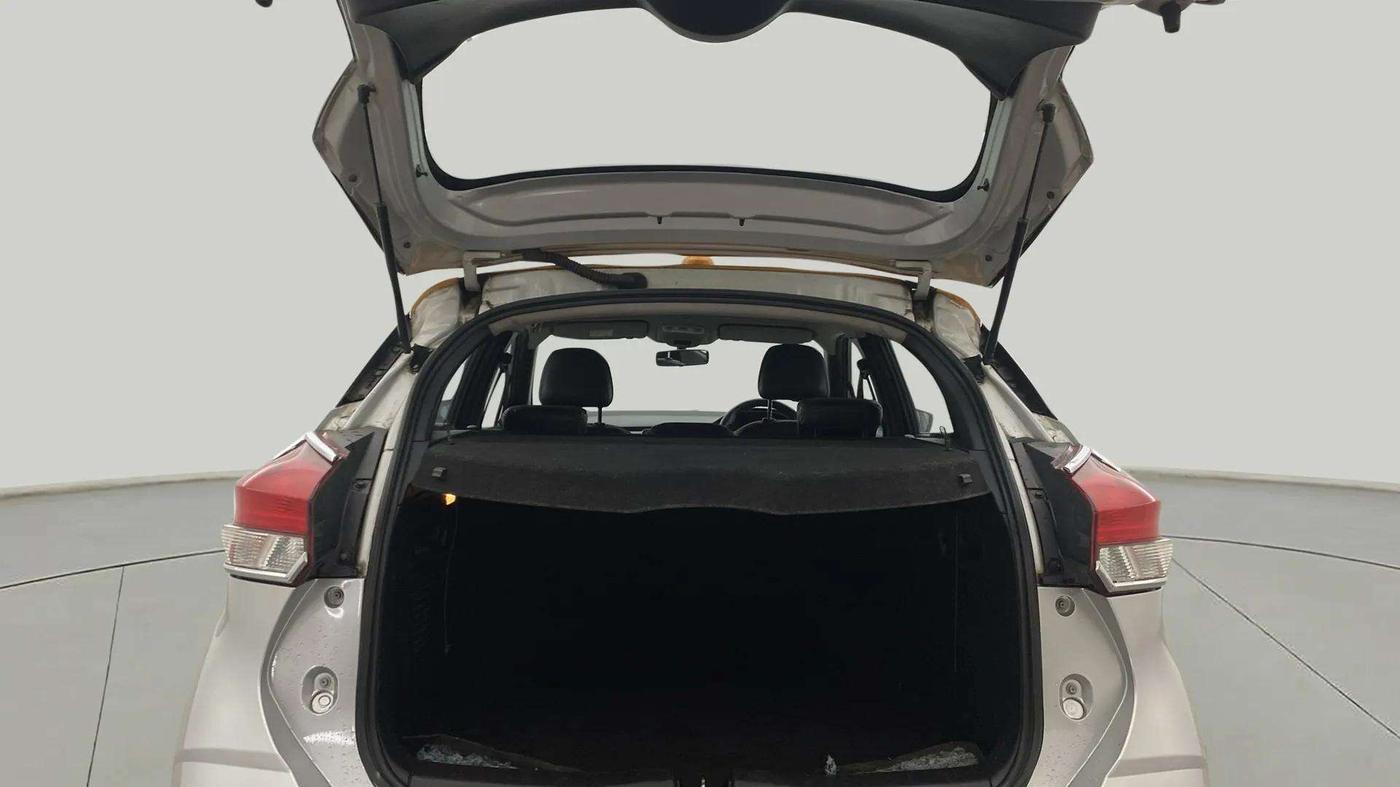 2019 Nissan Kicks XL DIESEL, Diesel, Manual, 63,341 km, Boot Door Open