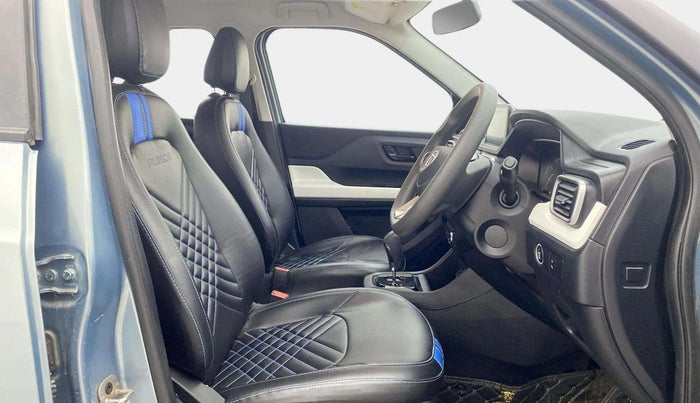 2022 Tata PUNCH ACCOMPLISHED DAZZLE PACK AMT, Petrol, Automatic, 24,708 km, Right Side Front Door Cabin