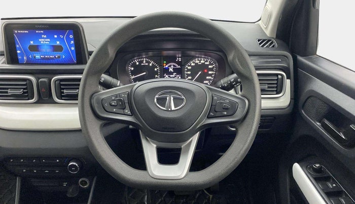 2022 Tata PUNCH ACCOMPLISHED DAZZLE PACK AMT, Petrol, Automatic, 24,708 km, Steering Wheel Close Up