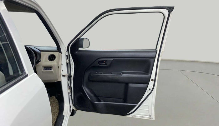 2019 Maruti New Wagon-R LXI CNG (O) 1.0, CNG, Manual, 1,20,733 km, RHS Front Door