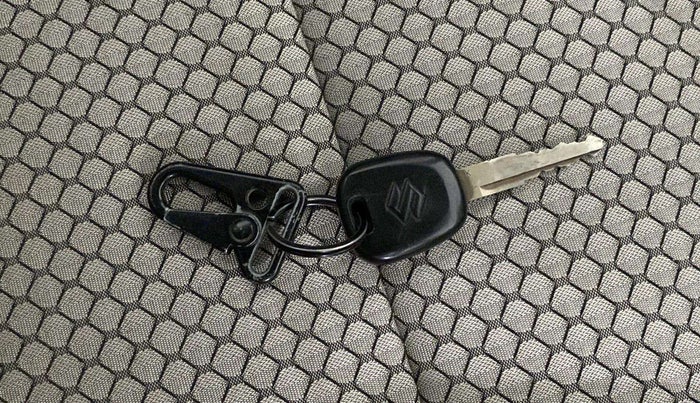 2019 Maruti New Wagon-R LXI CNG (O) 1.0, CNG, Manual, 1,20,733 km, Key Close Up