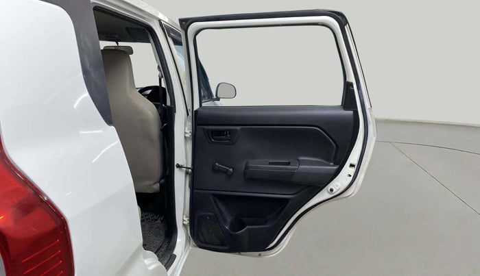 2019 Maruti New Wagon-R LXI CNG (O) 1.0, CNG, Manual, 1,20,733 km, RHS Rear Door
