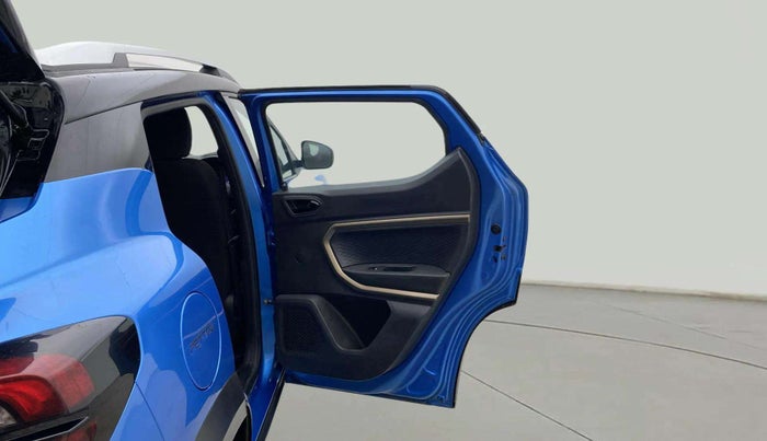 2022 Renault Kiger RXT (O) AMT DUAL TONE, Petrol, Automatic, 29,435 km, RHS Rear Door
