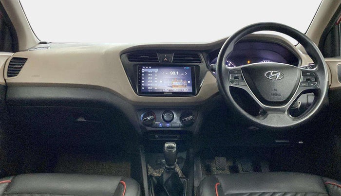 2017 Hyundai Elite i20 MAGNA 1.2, Petrol, Manual, 51,998 km, Dashboard