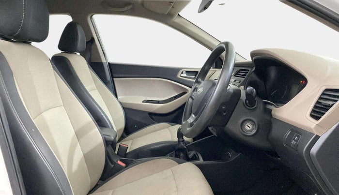 2015 Hyundai Elite i20 MAGNA 1.2, Petrol, Manual, 37,745 km, Right Side Front Door Cabin
