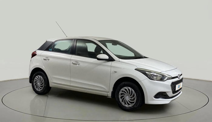 2015 Hyundai Elite i20 MAGNA 1.2, Petrol, Manual, 37,745 km, Right Front Diagonal